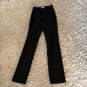 Good American Good Waist Flare Scuba Pants
NWOT size 1